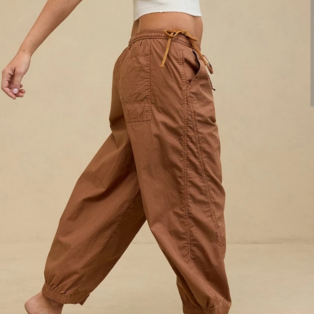 NWT Aerie Its Poplin Beach Pant Rust Brown Size Medium Short